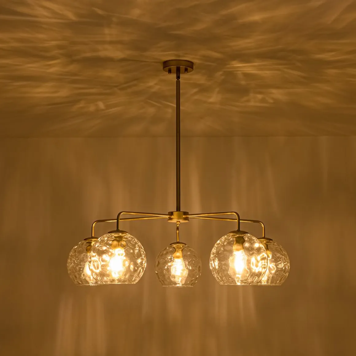 Clear Hammered Glass Globe 5-light Round Sputnik Chandelier