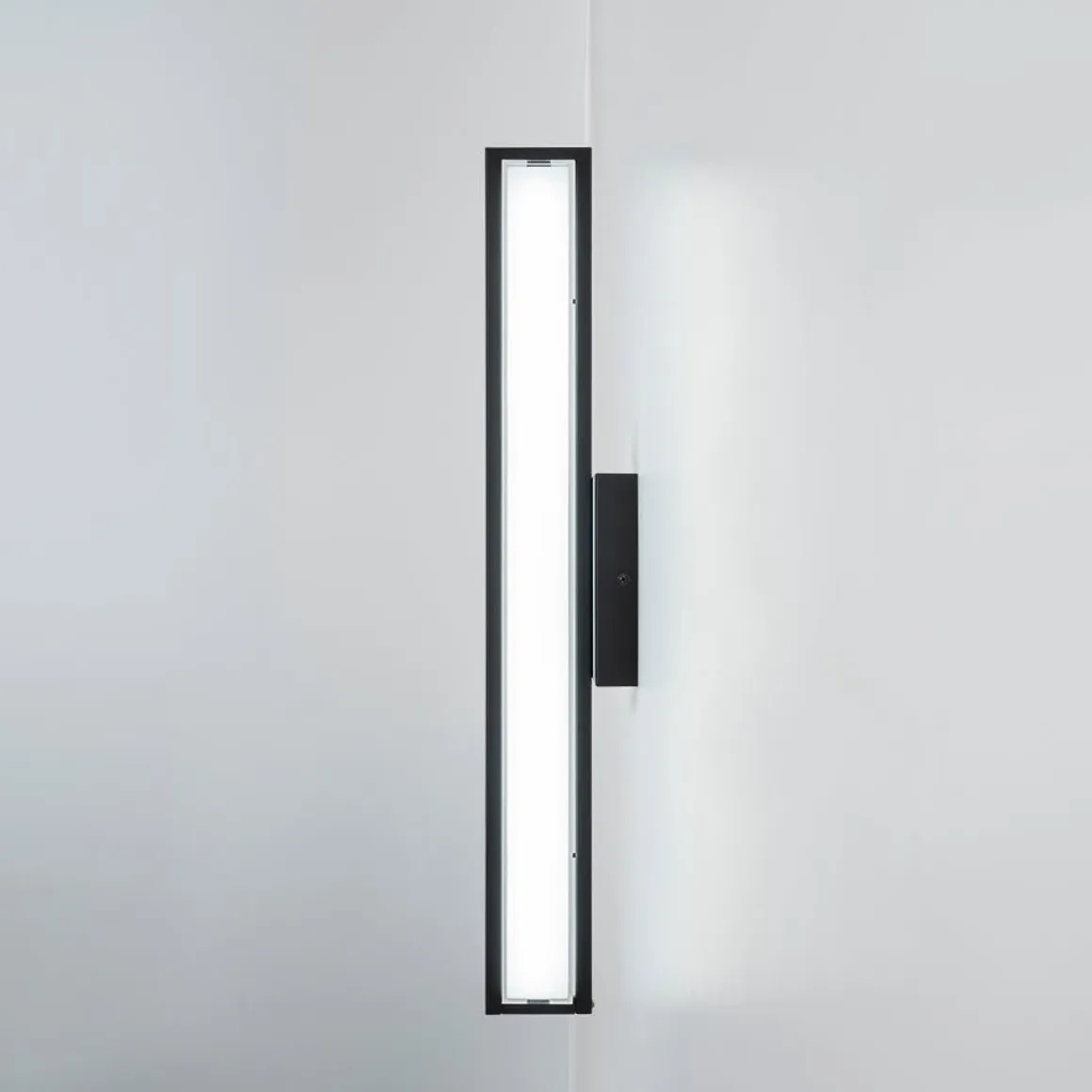 Minimalist Rectangle Dimmable LED Vanity Wall Light