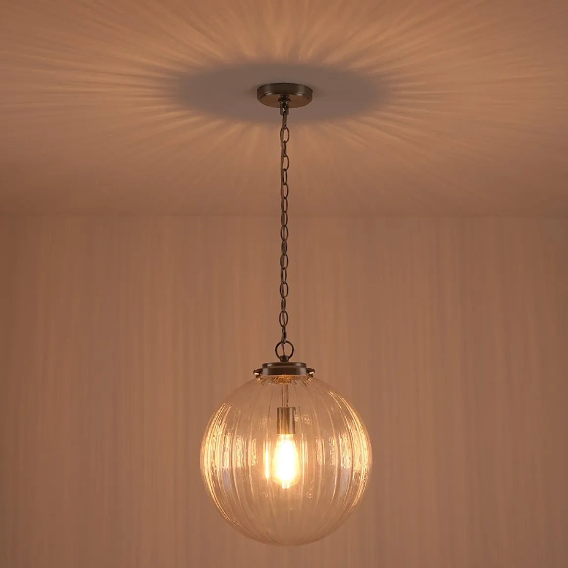 Modern 1-Light Clear Ribbed Glass Globe Pendant