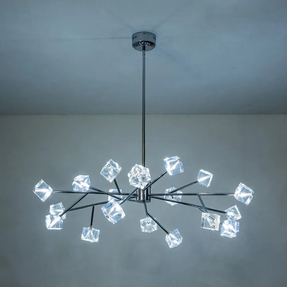 Modern Mid-century Glam Branch Crystal Sputnik Chandelier