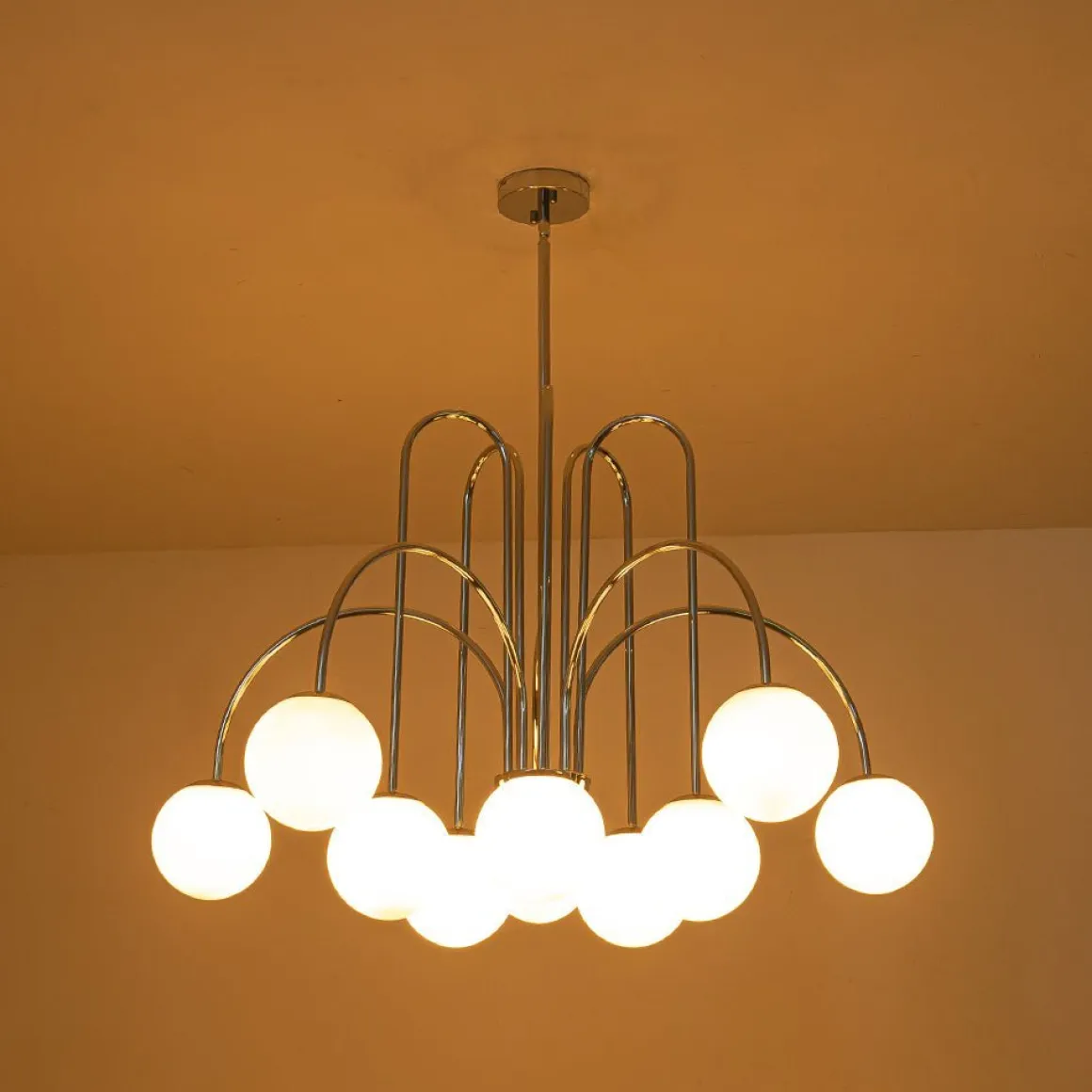 (OpenBox) 10-Light Frosted Glass Globe Bubble Chandelier